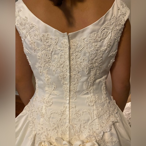 Mon Cheri Wedding dress size 14 - Picture 8 of 16